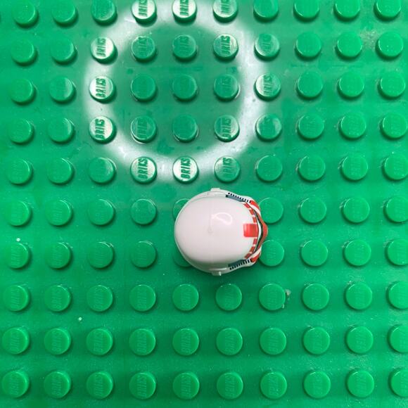 LEGO Star Wars Minifigure Shock Trooper Helmet - Picture 2 of 6